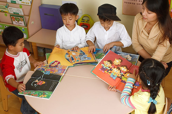 深圳2021年男孩兒中專學校學什么專業(yè)好找個工作