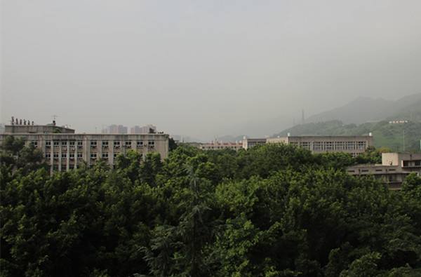 四川經(jīng)濟(jì)管理學(xué)校網(wǎng)站圖2