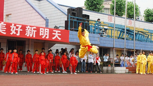 哪個(gè)是成都最好的計(jì)算機(jī)大專？
