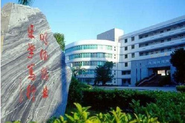 成都汽修學(xué)校好嗎？圖3