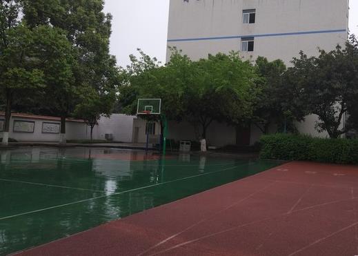 成都青蘇職業(yè)中專怎么樣，好不好
