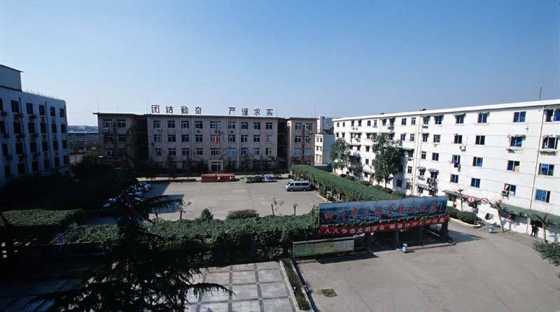 四川現(xiàn)代科技職業(yè)學(xué)校地址在哪里？