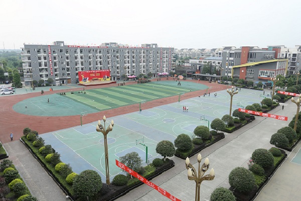 2021年四川電子商務(wù)學(xué)校比較好圖1