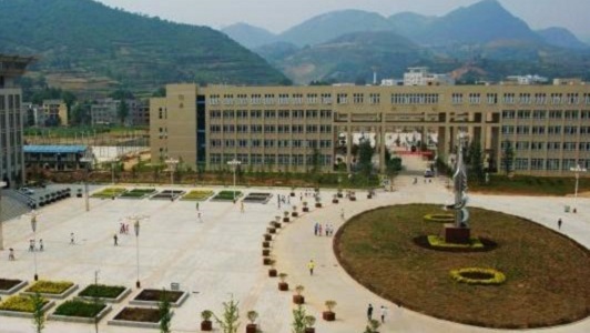 四川2022年上中專學(xué)校學(xué)什么技術(shù)好一點(diǎn)呢