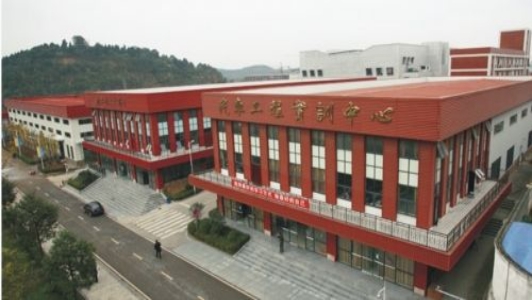 四川溫江中學(xué)地址在哪里？