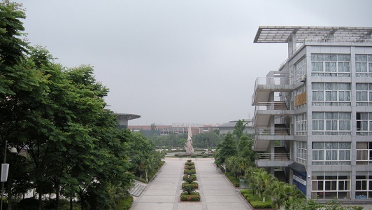 四川達州鳳凰職業(yè)技術(shù)學(xué)校怎么樣？