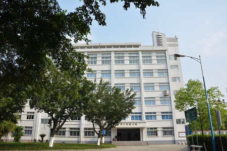 四川涼山衛(wèi)生學(xué)校怎么樣，好不好？