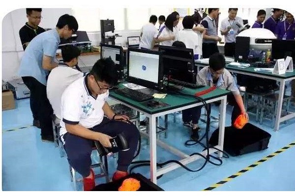 四川電視廣播職業(yè)中專學(xué)校2022年培訓(xùn)費、收費標準是多少