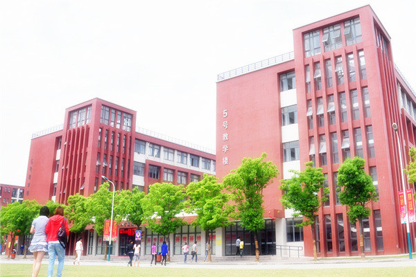 四川托普電子計算機職業(yè)技術(shù)學(xué)校2022年報考條件、招生要求、招收目標(biāo)