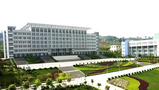 2022年四川省儀隴縣柳崖職業(yè)中學(xué)的學(xué)費(fèi)和收費(fèi)是多少？