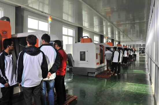 成都市青蘇職業(yè)中專學(xué)校詳細地址在哪兒