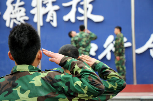青島航空職業(yè)技術(shù)學(xué)校學(xué)費(青島大學(xué)航空專業(yè)靠譜嗎)