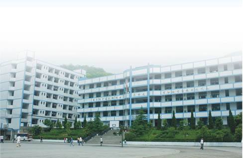 宜賓市職業(yè)高中學(xué)校如何 看一下四川省珙縣孝兒崗位中院校