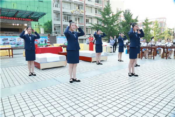 成都市成工高新科技工程項目職業(yè)學(xué)校網(wǎng)站網(wǎng)址