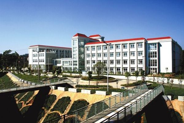 四川現(xiàn)代科技職業(yè)學(xué)校怎么樣，好不好