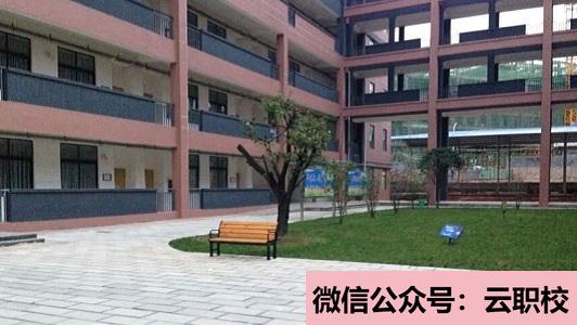 2021年美發(fā)與形象設(shè)計(jì)專業(yè)對(duì)應(yīng)崗位必備的知識(shí)與技能(形象設(shè)計(jì))