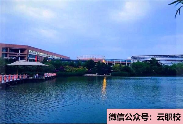 2021年新能源汽車(chē)質(zhì)量檢測(cè)、故障檢修、維護(hù)保養(yǎng)等技術(shù)(新能源汽車(chē)檢測(cè)與維修)