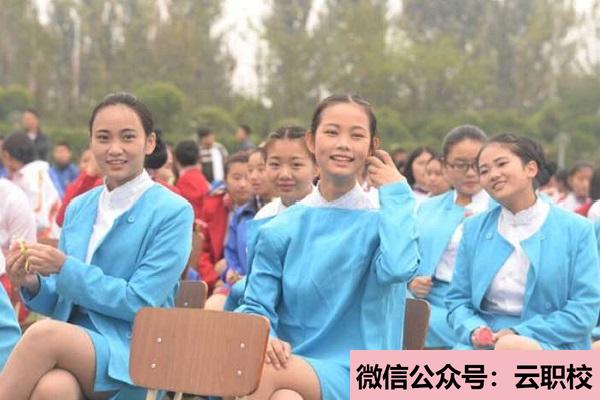 重慶知行衛(wèi)生學(xué)校報(bào)名條件(重慶沙坪壩區(qū)2021年初中生報(bào)什么衛(wèi)校)