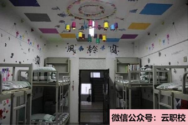 江蘇商貿(mào)職業(yè)學(xué)院單招招生對象及條件(江蘇商貿(mào)職業(yè)學(xué)院單招2021年單獨招生報名條件、招生要求、招生對象)