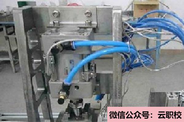 浦江縣大興鎮(zhèn)中學(xué)宿舍條件