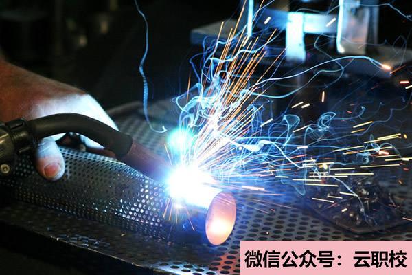 2021年蘇州托普信息職業(yè)技術(shù)學(xué)院成人教育聯(lián)系電話(huà)圖2