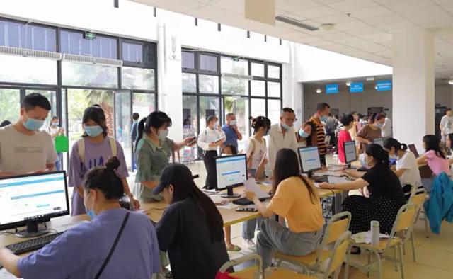 四川省成都市志翔職業(yè)學校(四川省成都市志翔職業(yè)學校2019屆的學生)