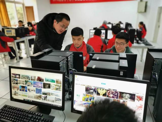 成都市現(xiàn)代職業(yè)技術學校好不好(成都市現(xiàn)代制造職業(yè)技術學校好不好)