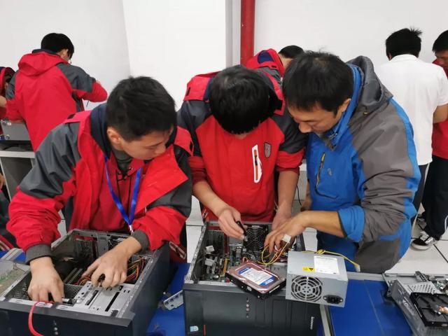 成都市現(xiàn)代職業(yè)技術學校好不好(成都市現(xiàn)代制造職業(yè)技術學校好不好)