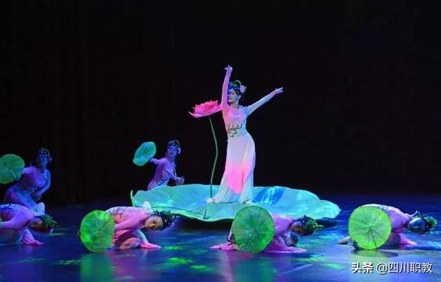 成都市現(xiàn)代職業(yè)技術學校(成都市現(xiàn)代職業(yè)技術學校成龍校區(qū))