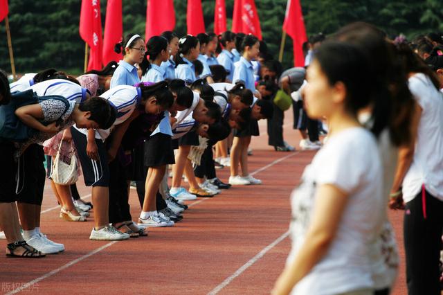 職高和技校哪個學費貴(上職高和技校哪個更好)