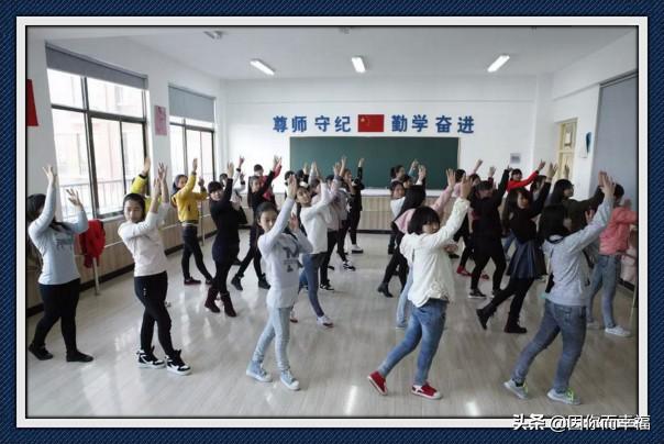 四川幼兒師范高等?？茖W(xué)校(四川幼兒師范高等專科學(xué)校貼吧)