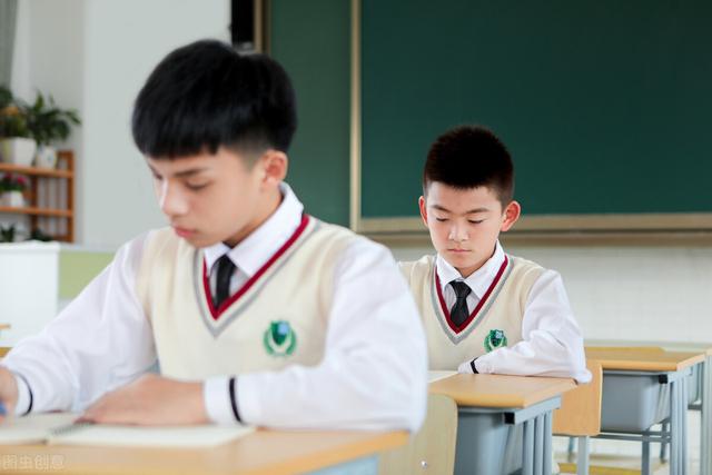 初中畢業(yè)學(xué)護(hù)士錄取分是多少的簡(jiǎn)單介紹