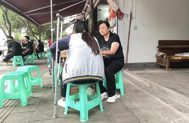 成都希望學校有人死了(成都希望職業(yè)學校招聘)
