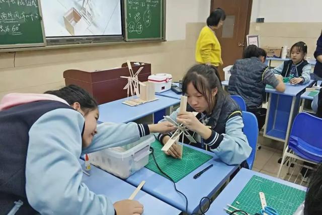 成都美視國際學校學費(成都美視國際學校學費一年多少錢)