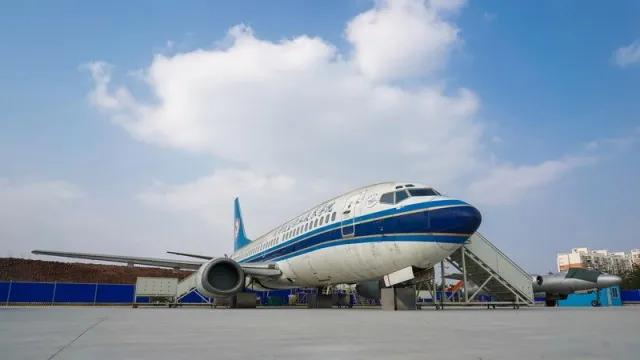 成都職業(yè)技術(shù)學校航空專業(yè)(成都航空職業(yè)技術(shù)學校學費多少錢)