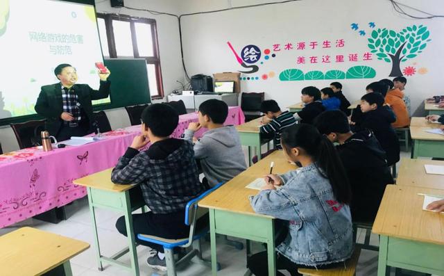 廣安區(qū)觀閣職業(yè)中學(觀閣職業(yè)中學校)