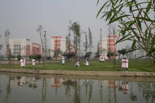 關(guān)于成都的護(hù)士學(xué)校有哪些的信息