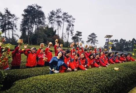 成都女子職業(yè)技術(shù)學(xué)校(成都航空職業(yè)技術(shù)學(xué)校)