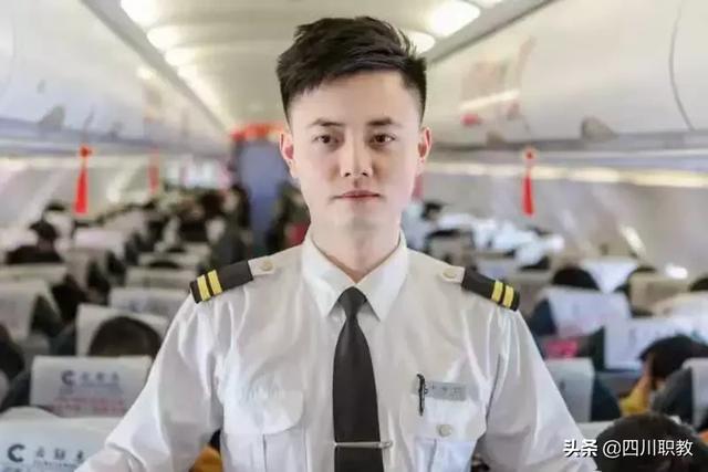 專業(yè)的成都乘務學校(地鐵乘務專業(yè)哪個學校好)