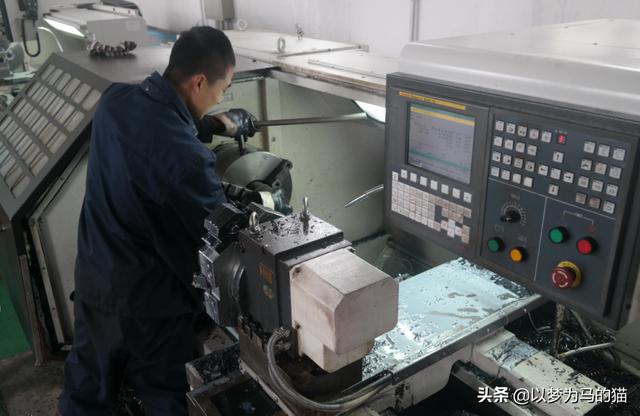 初中畢業(yè)上職高學什么專業(yè)(初中畢業(yè)可以學什么專業(yè)好)