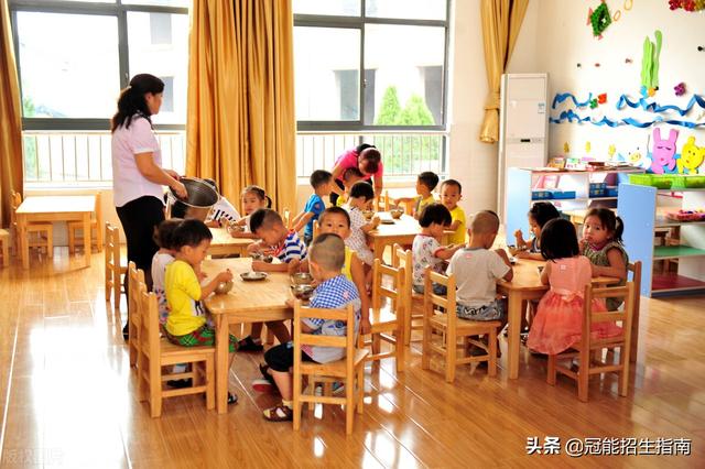成都學(xué)幼師的學(xué)校哪家好(成都幼師大專(zhuān)學(xué)校哪家好)