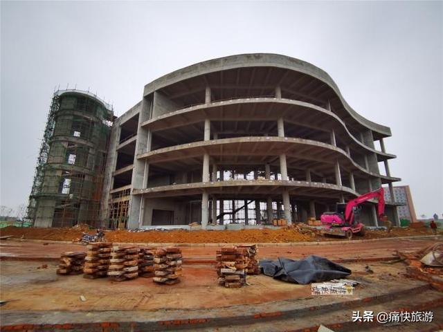 自貢職高學(xué)校(自貢職高學(xué)校名稱)