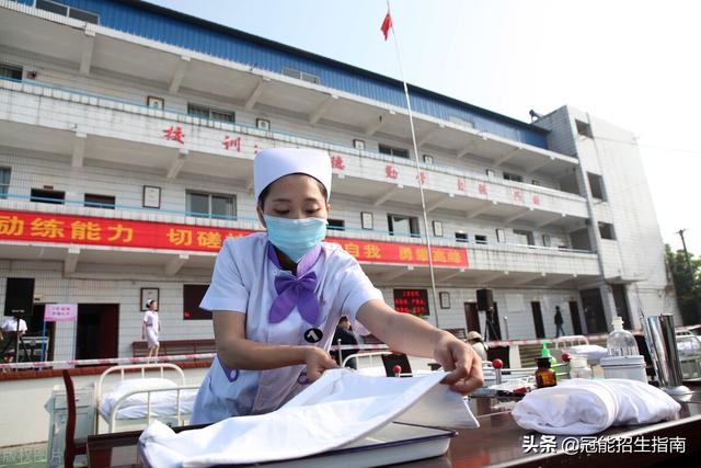 成都哪個衛(wèi)生學(xué)校好(成都鐵路衛(wèi)生職業(yè)學(xué)校)