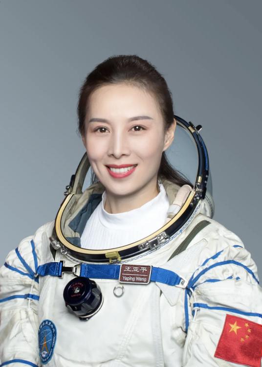 包含有那幾所初中畢業(yè)去的學校的詞條