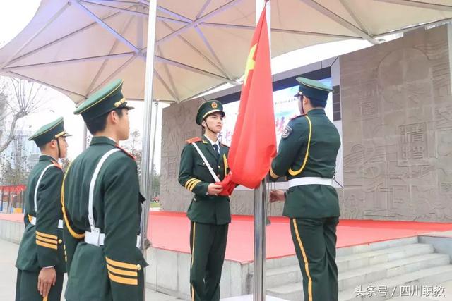 成都航空旅游職業(yè)學校好不(成都航空學校學費多少)