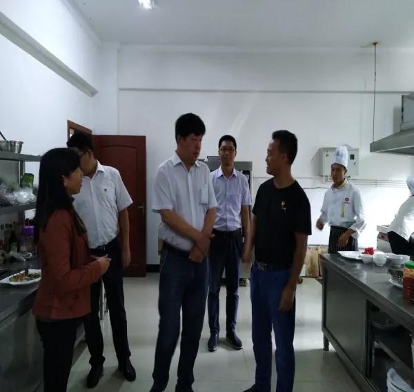 秦皇島職高都有哪些專(zhuān)業(yè)(河北省最好的大專(zhuān)學(xué)校)