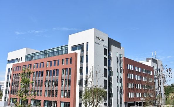 成都職業(yè)技術(shù)學(xué)校地址(成都職業(yè)技術(shù)學(xué)校在線教育平臺(tái))